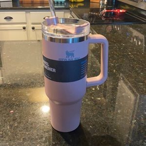 Blush Pink 40 OZ Travel Quencher